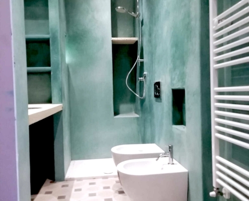 bagno in tadelakt azzurro