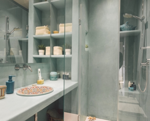 Bagno in Tadelakt celeste