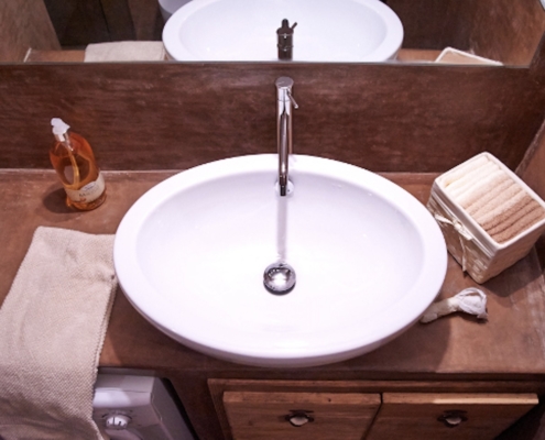 Bagno in tadelakt Marrone