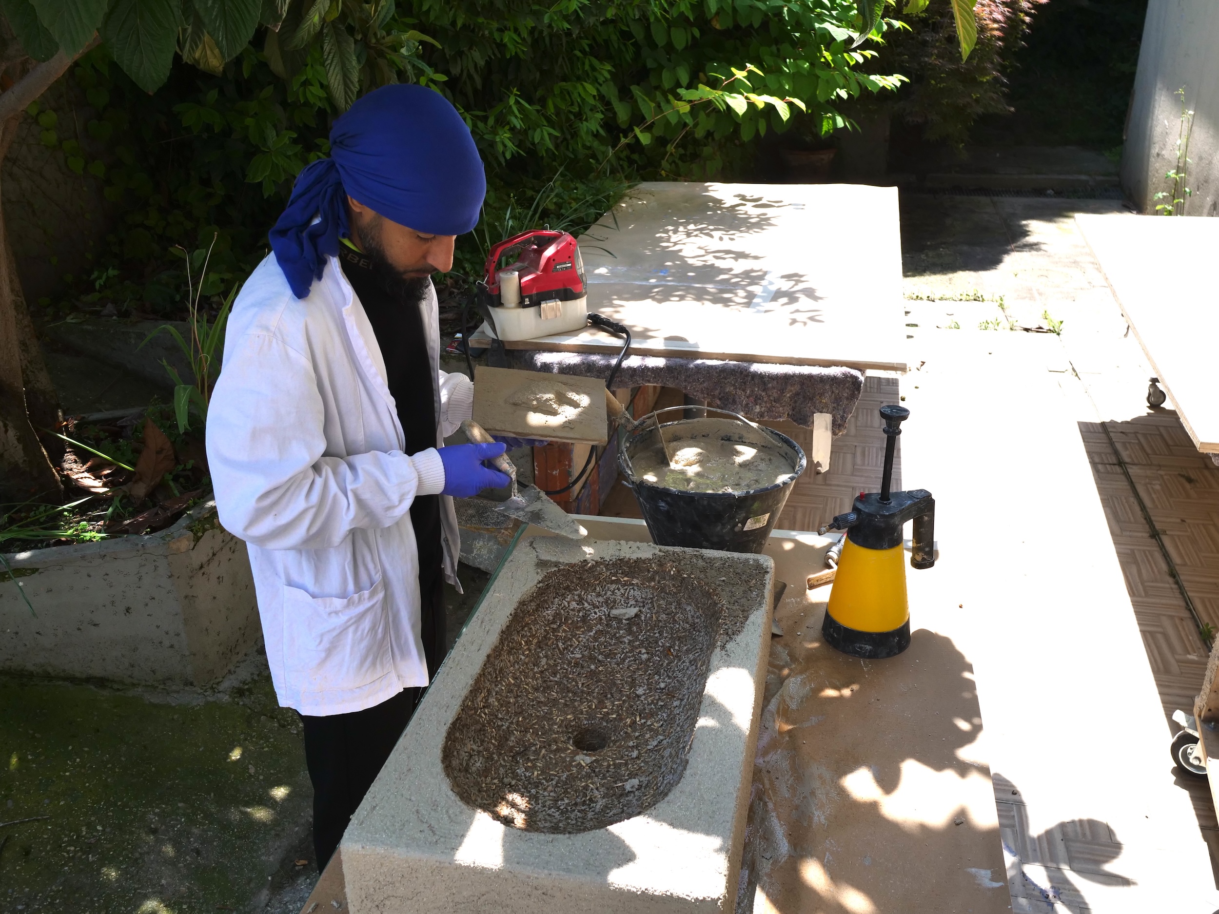 Rivestimento lavandino con tadelakt