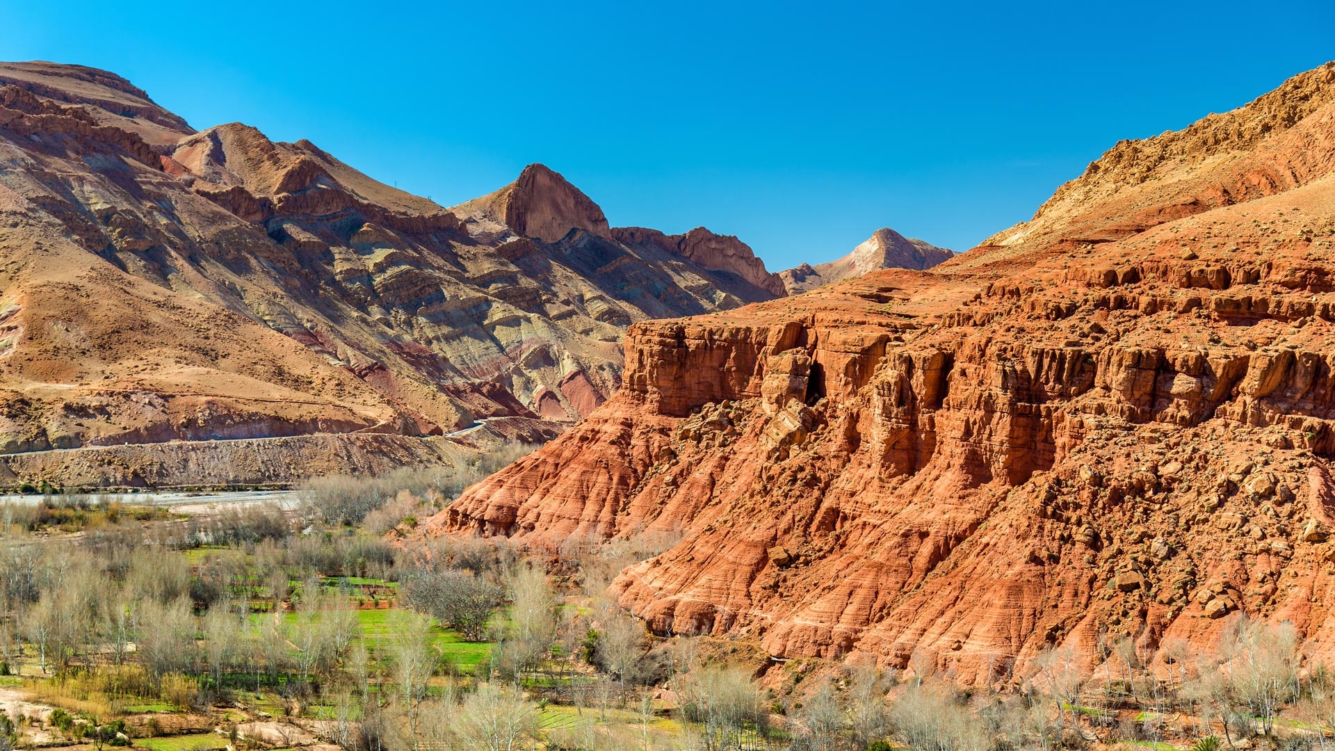 Vista sulla Valle dell'Atlante Centrale, Marocco