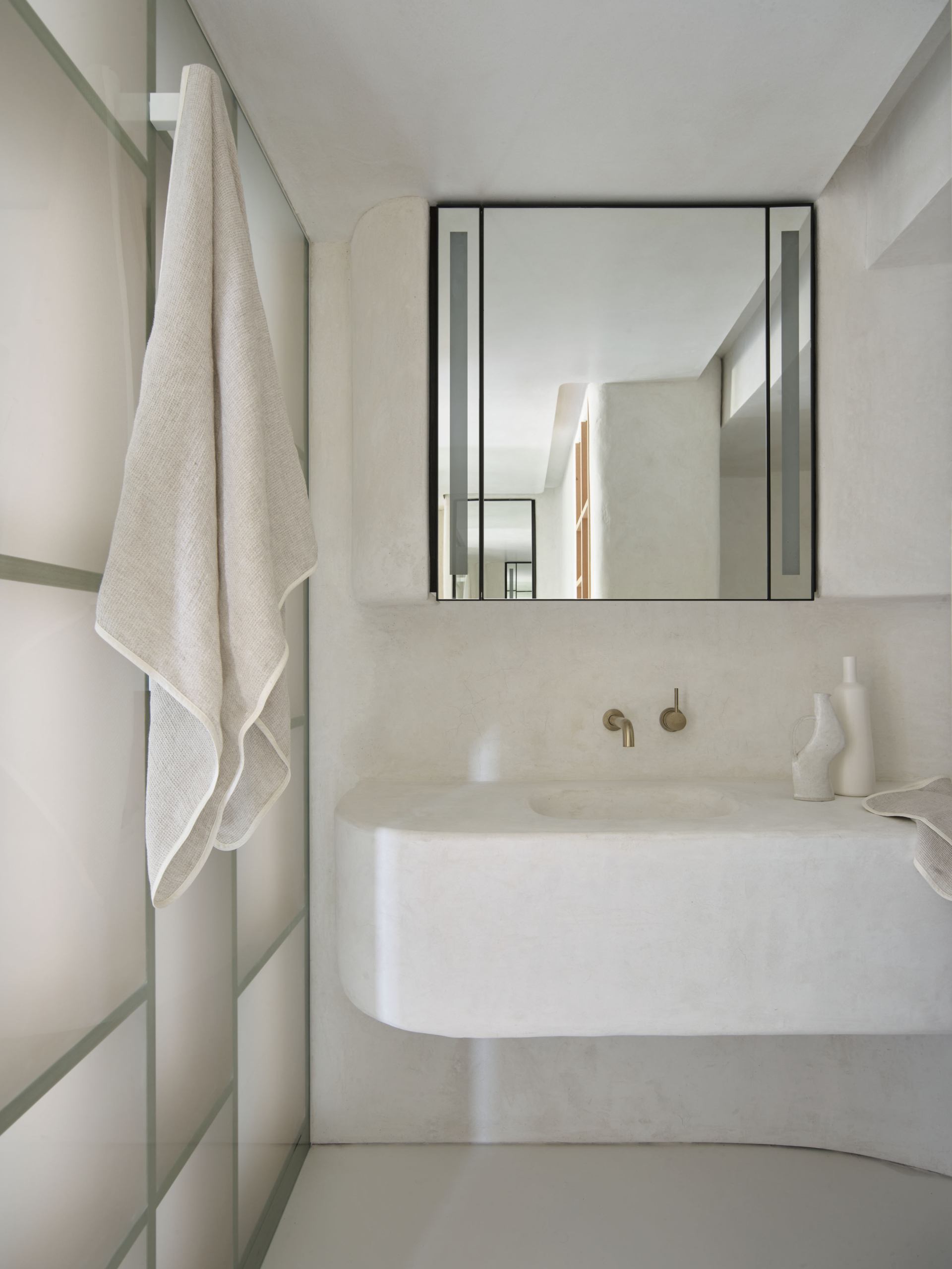 Darling Point lavandino in tadelakt