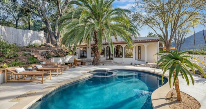 Topange House piscina