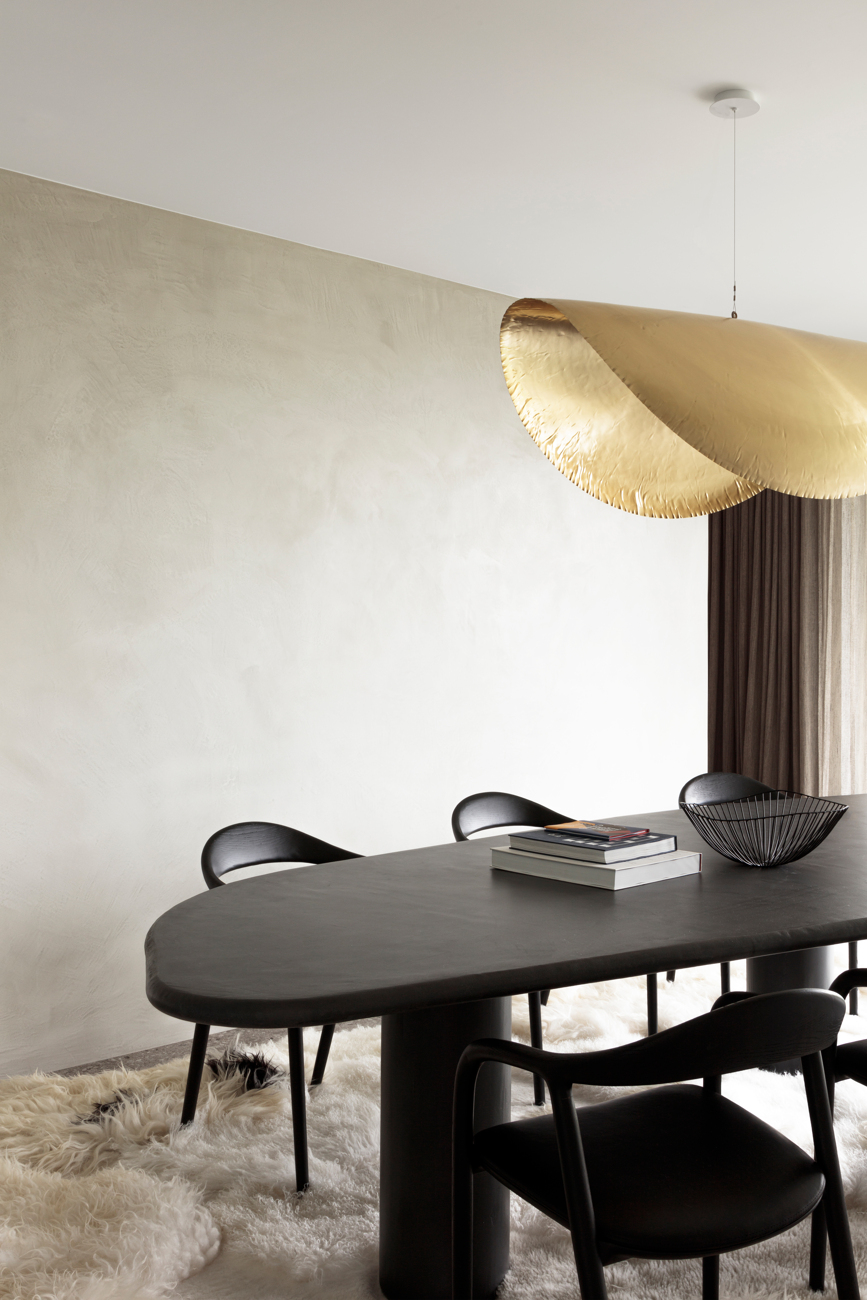 Villa Rs in Belgio parete in tadelakt della sala da pranzo